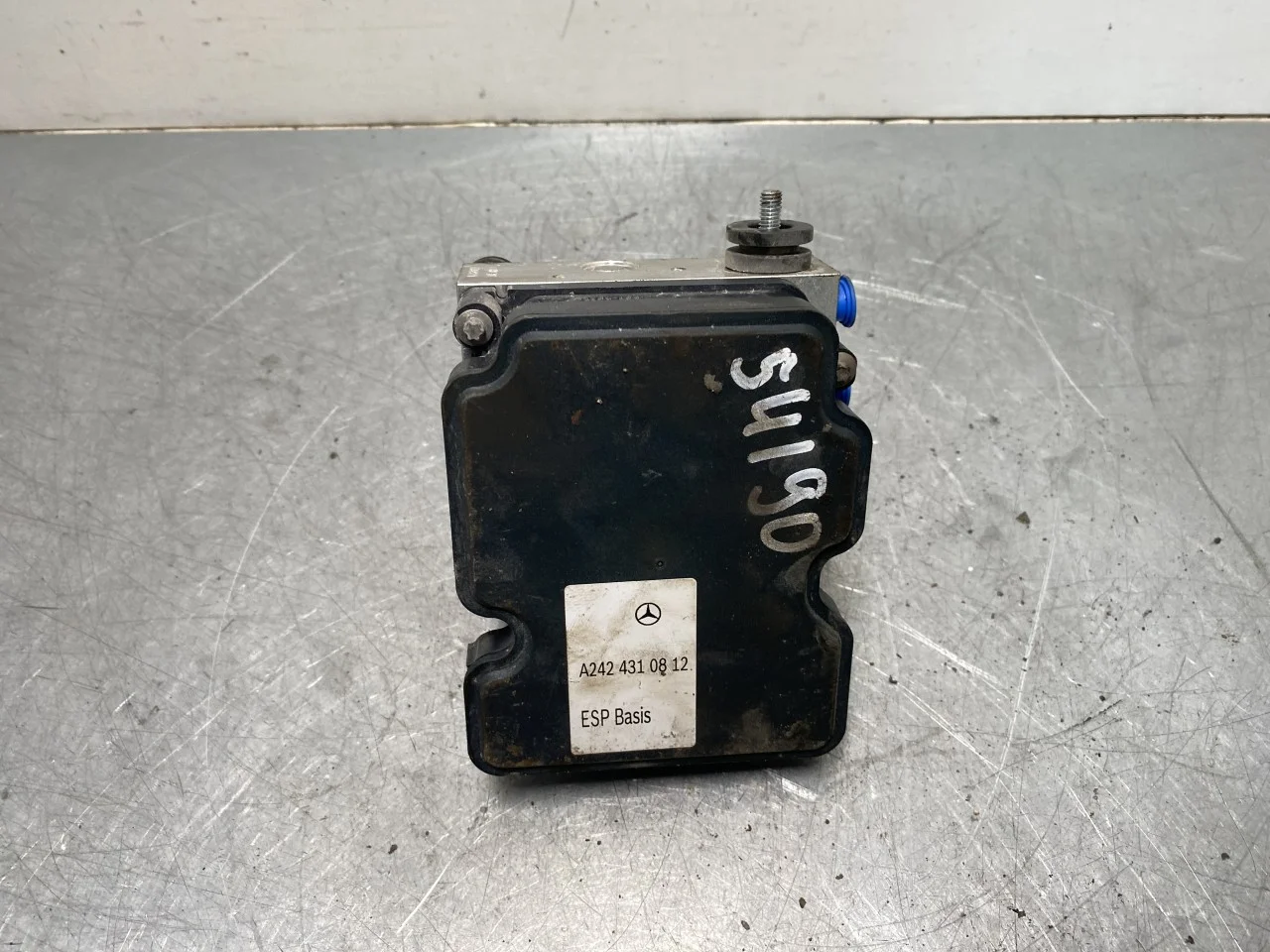 Mercedes B 180-200 W246/W242 2012-19 ABS hydraulic unit view 4