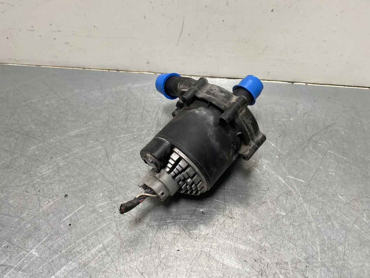 Mercedes B 180-200 W246/W242 2012-19 Keringtetőszivattyú nézet 2