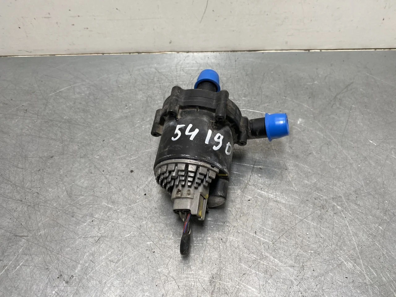 Mercedes B 180-200 W246/W242 2012-19 Keringtetőszivattyú nézet 3