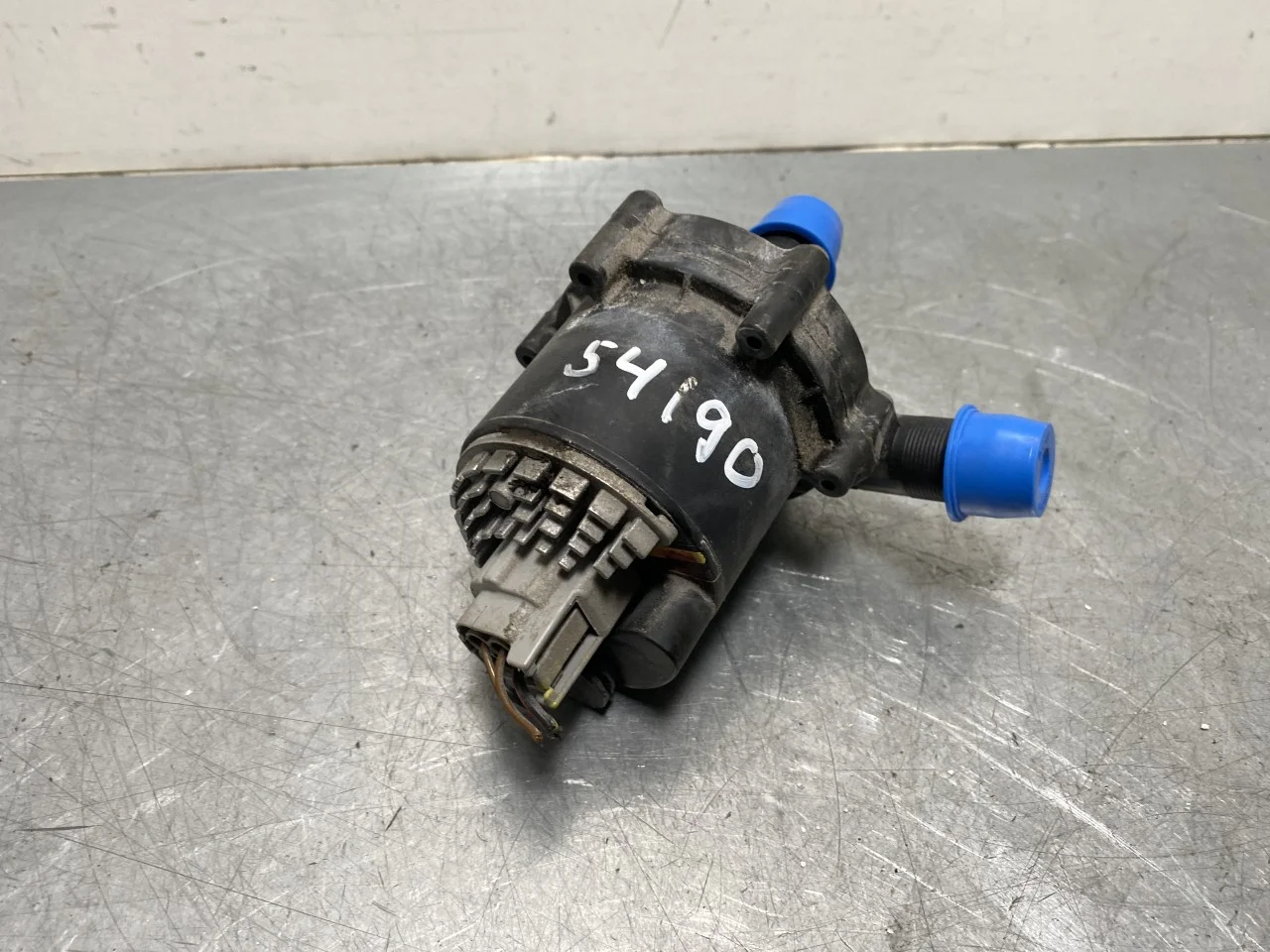 Mercedes B 180-200 W246/W242 2012-19 Keringtetőszivattyú view 3