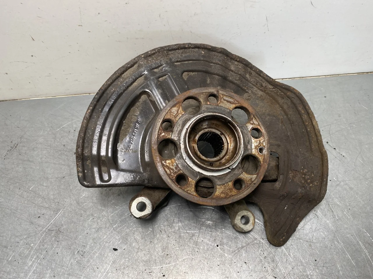 Mercedes B 180-200 W246/W242 2012-19 Csonkállvány, bal első