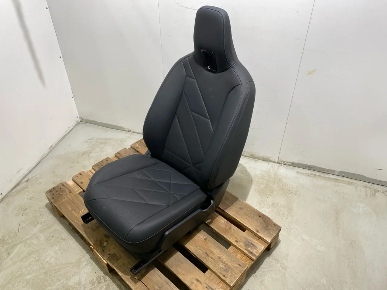 BMW IX 2022- Ülés, első, jobb vedere 2