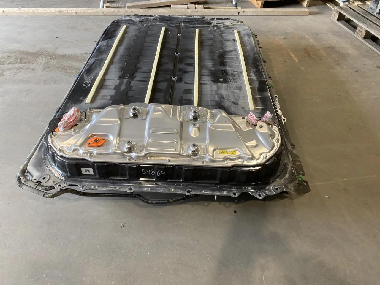 Tesla MODEL Y 2021- Baterie de înaltă tensiune vedere 4