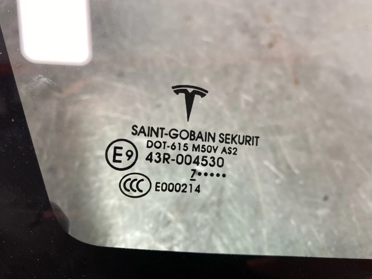 Tesla MODEL X 2016- Ajtóüveg, 4 ajtós, első, jobb nézet 3