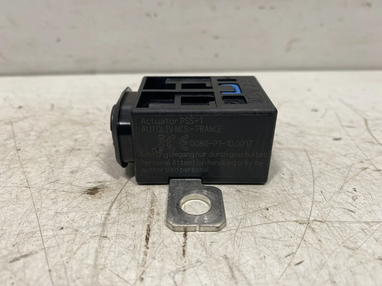 Mercedes EQC 2020- Other relay
