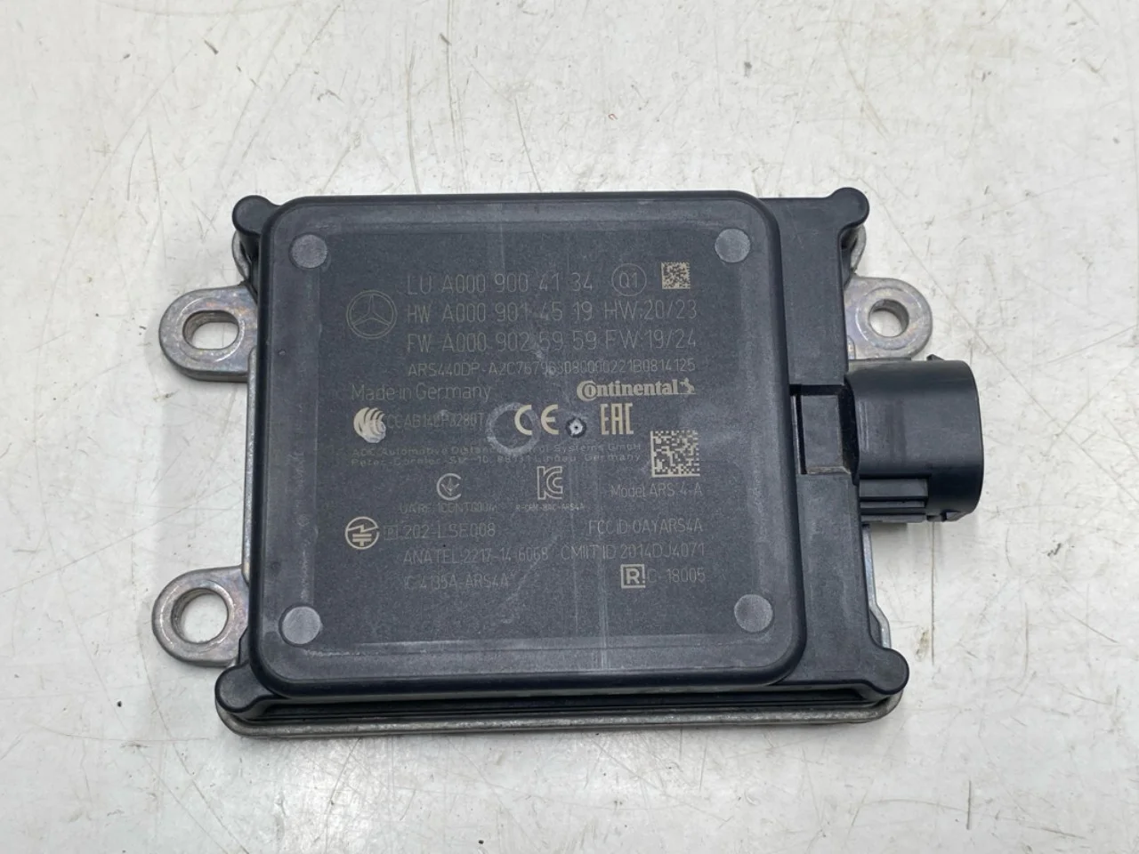 Mercedes EQC 2020- Senzor tempomat adaptiv