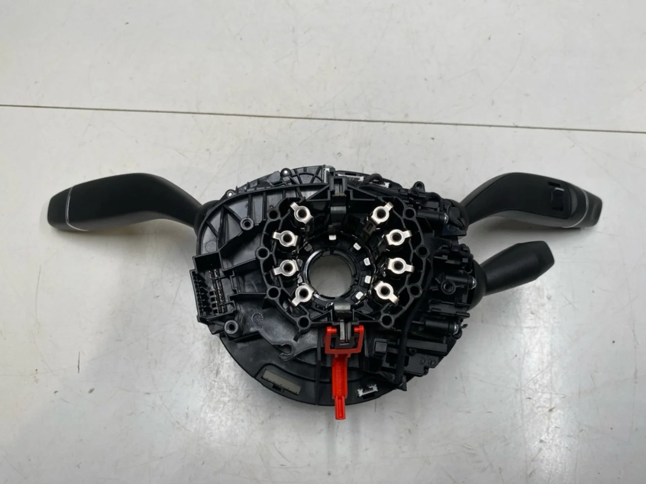 Mercedes EQC 2020- Steering column switches view 3