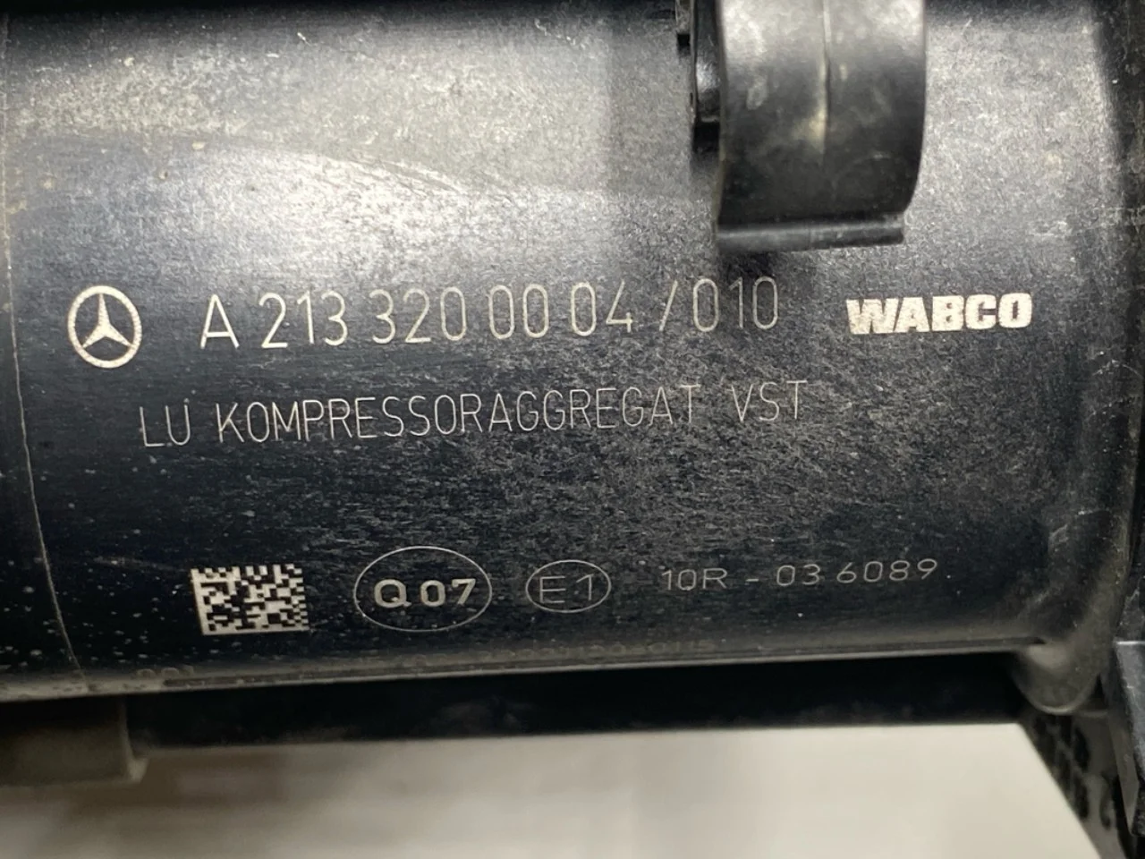 Mercedes EQC 2020- Compresor suspensie vedere 4