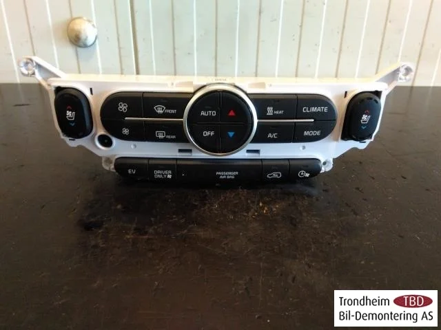 Kia SOUL 2009- Fűtéskezelő egység