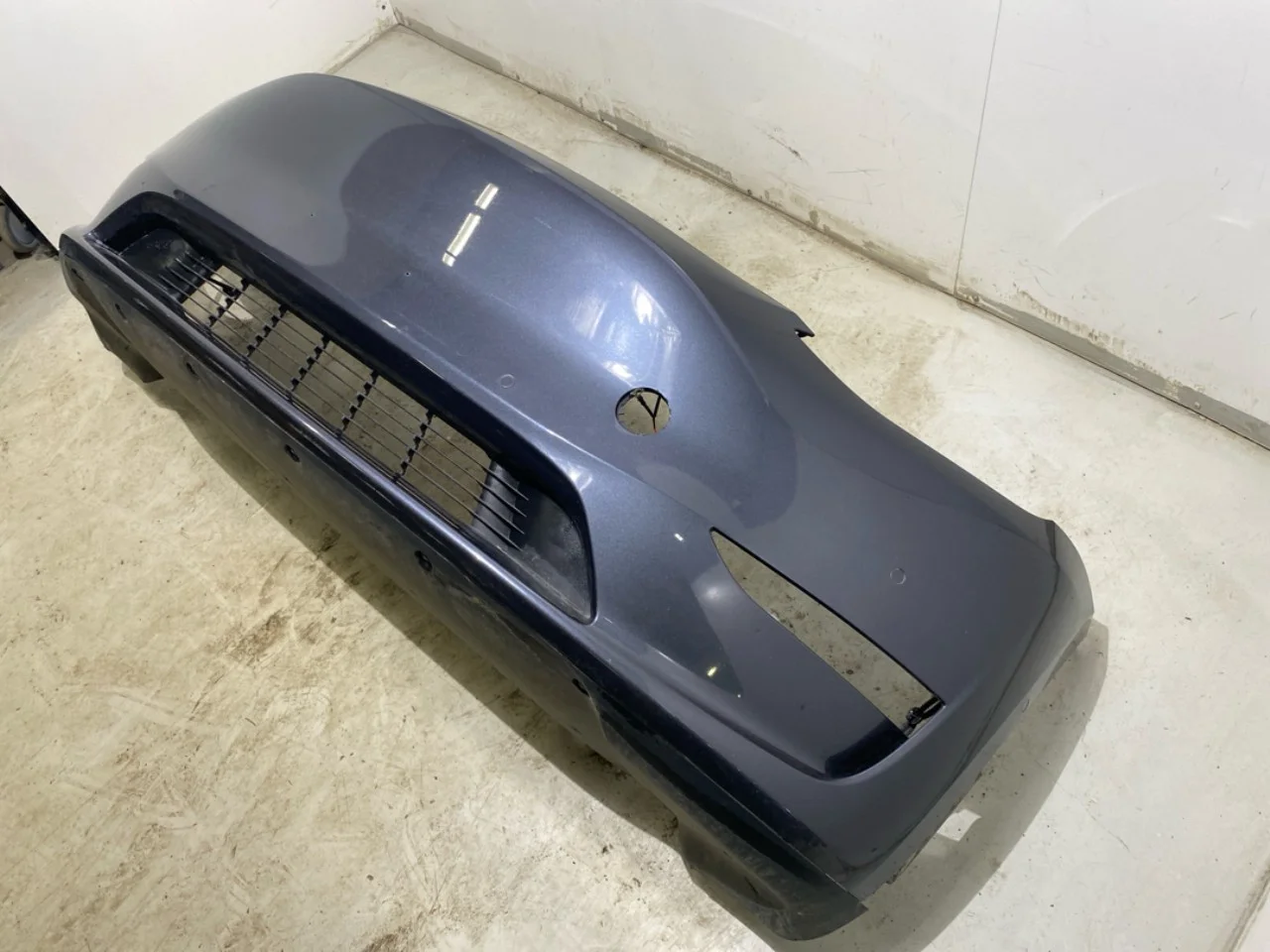 Tesla MODEL Y 2021- Lökhárító, első nézet 3