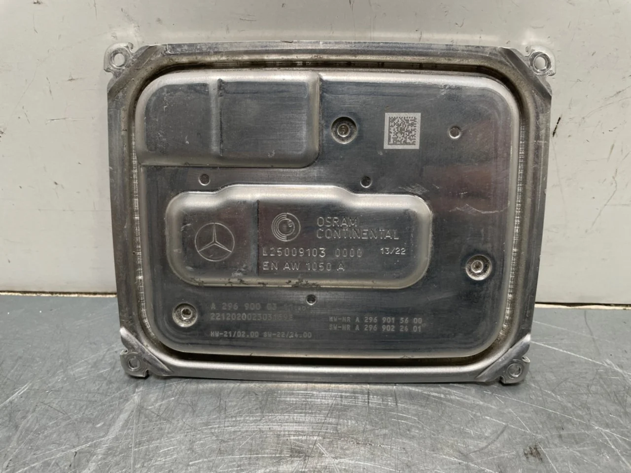 Mercedes EQE SUV X294 2022- Vezérlőegység, egyéb