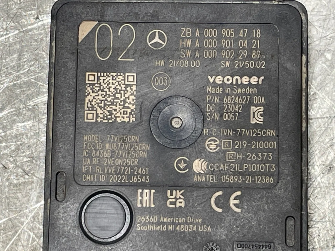 Mercedes EQE SUV X294 2022- Senzor protecție activă la coliziune vedere 4