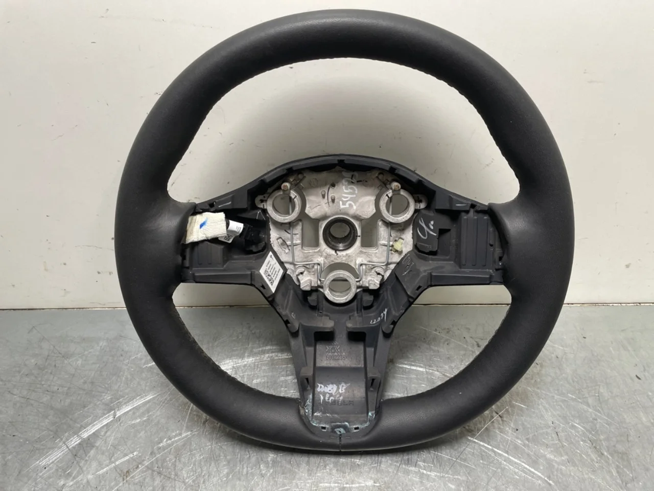 Tesla MODEL Y 2021- Kormánykerék