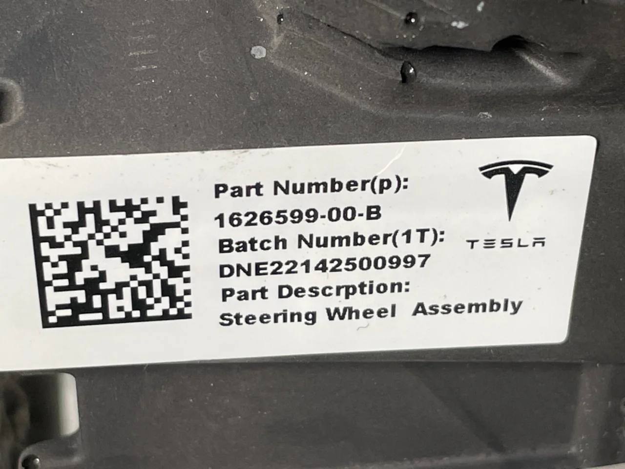 Tesla MODEL Y 2021- Kormánykerék vedere 4