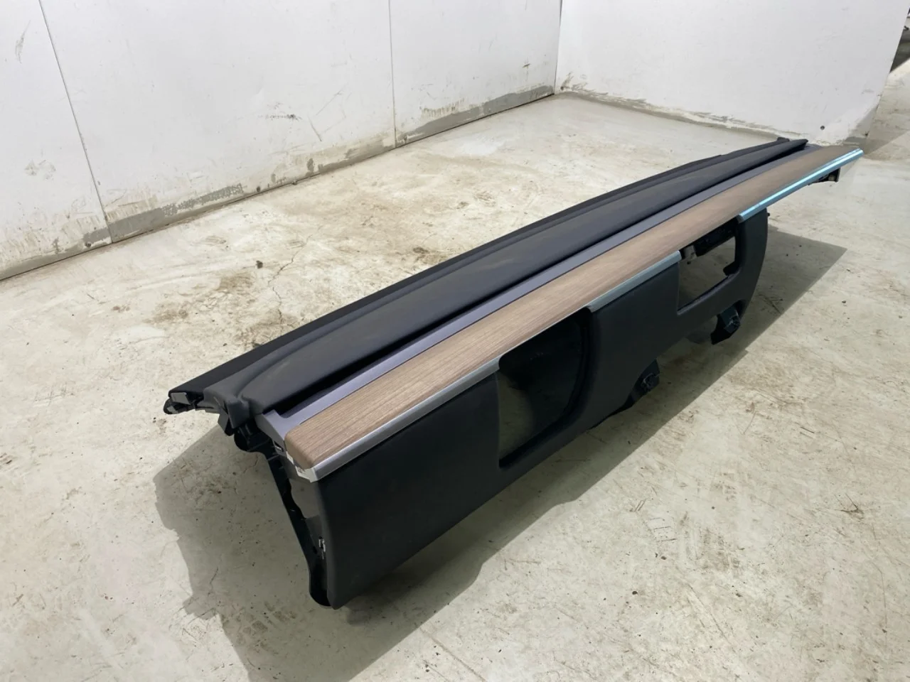 Tesla MODEL Y 2021- Műszerfal view 2