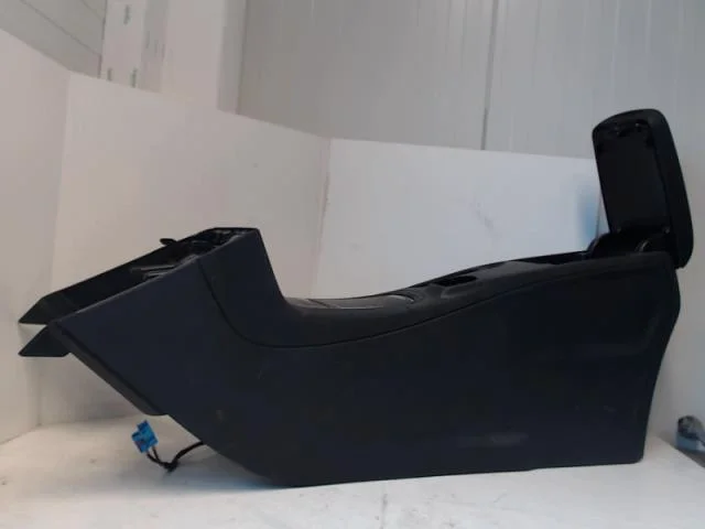 Mercedes B 180-200 W246/W242 2012-19 Kartámasz