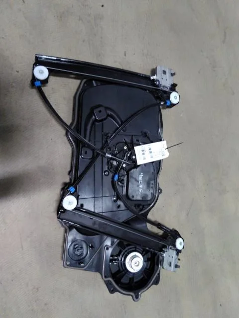 Tesla MODEL 3 2017--> Elektromos ablakemelő, komplett