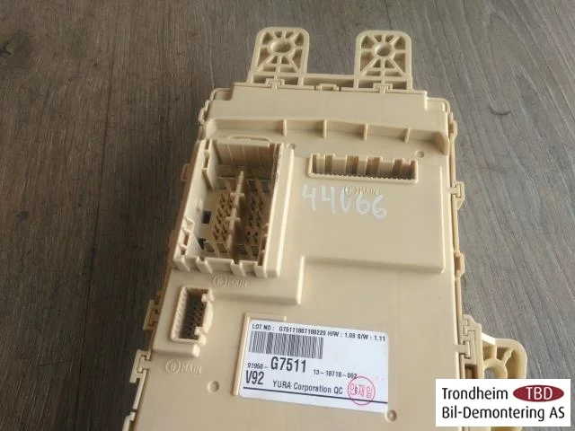 Hyundai IONIQ AE 2017-22 Fuse box / electrical center view 2