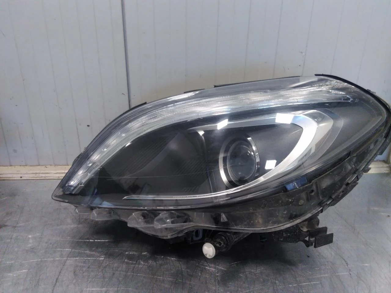 Mercedes B 180-200 W246/W242 2012-19 Fényszóró, bal