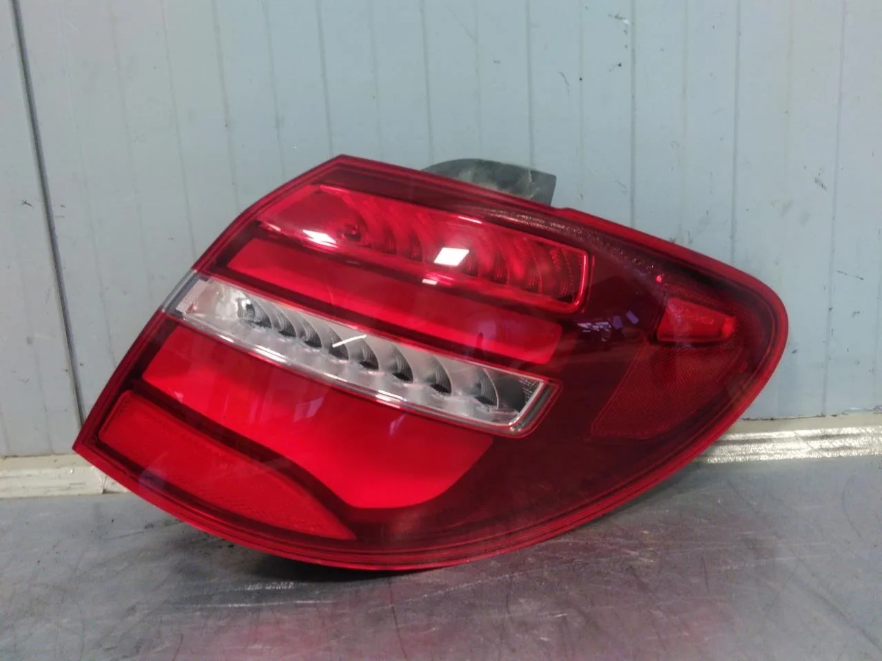 Mercedes B 180-200 W246/W242 2012-19 Hátsó lámpa, jobb