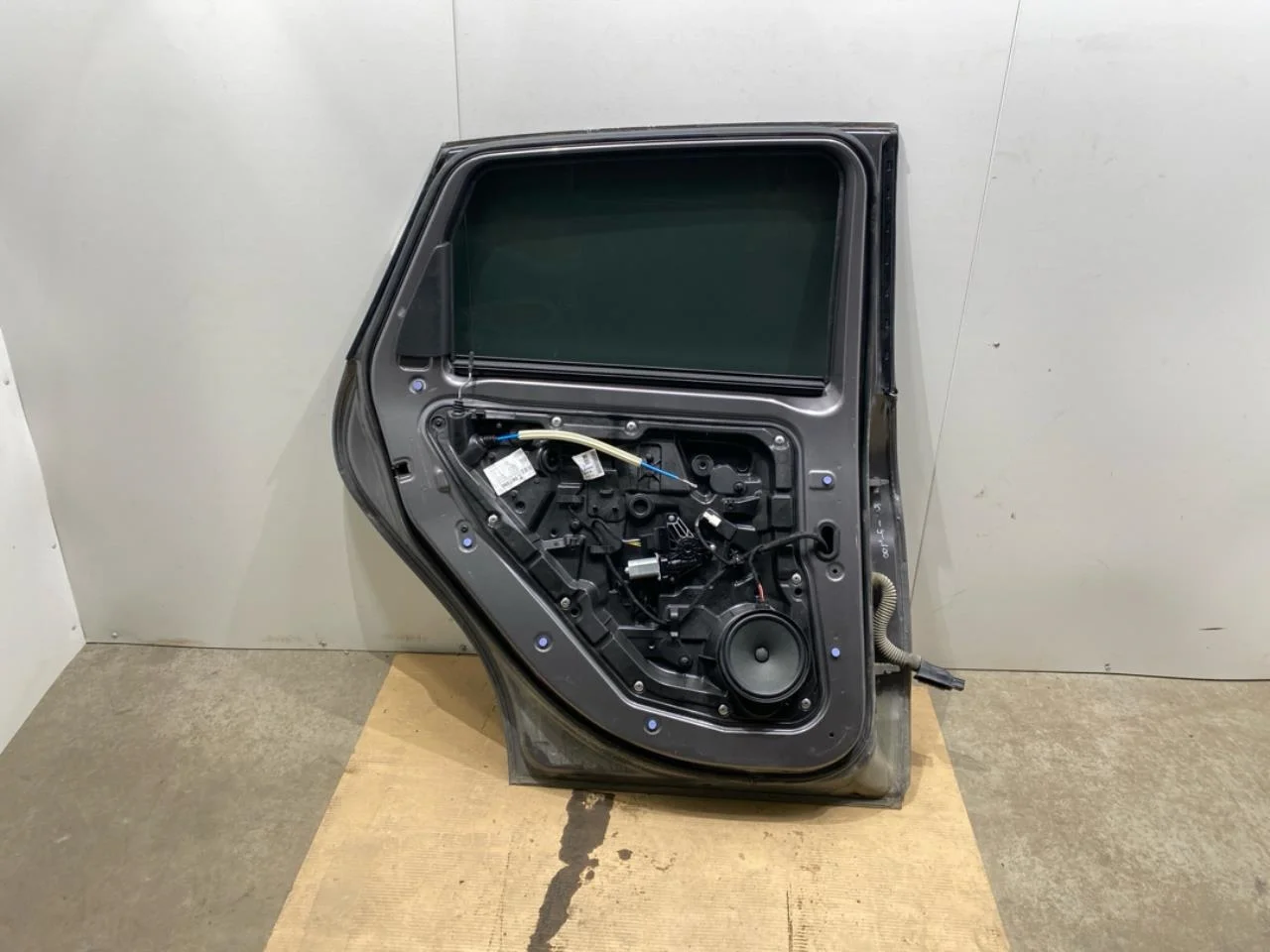 Mercedes B 180-200 W246/W242 2012-19 Ușă spate stânga, 4 uși vedere 4