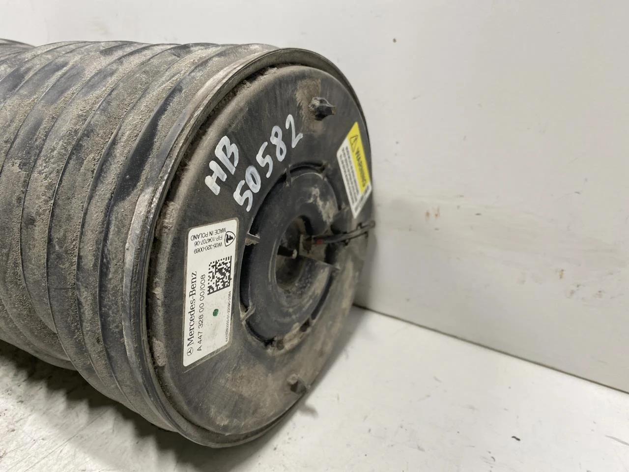 Mercedes V W447//W640/W448 2014- Air spring bellows / air cushion, level control view 2