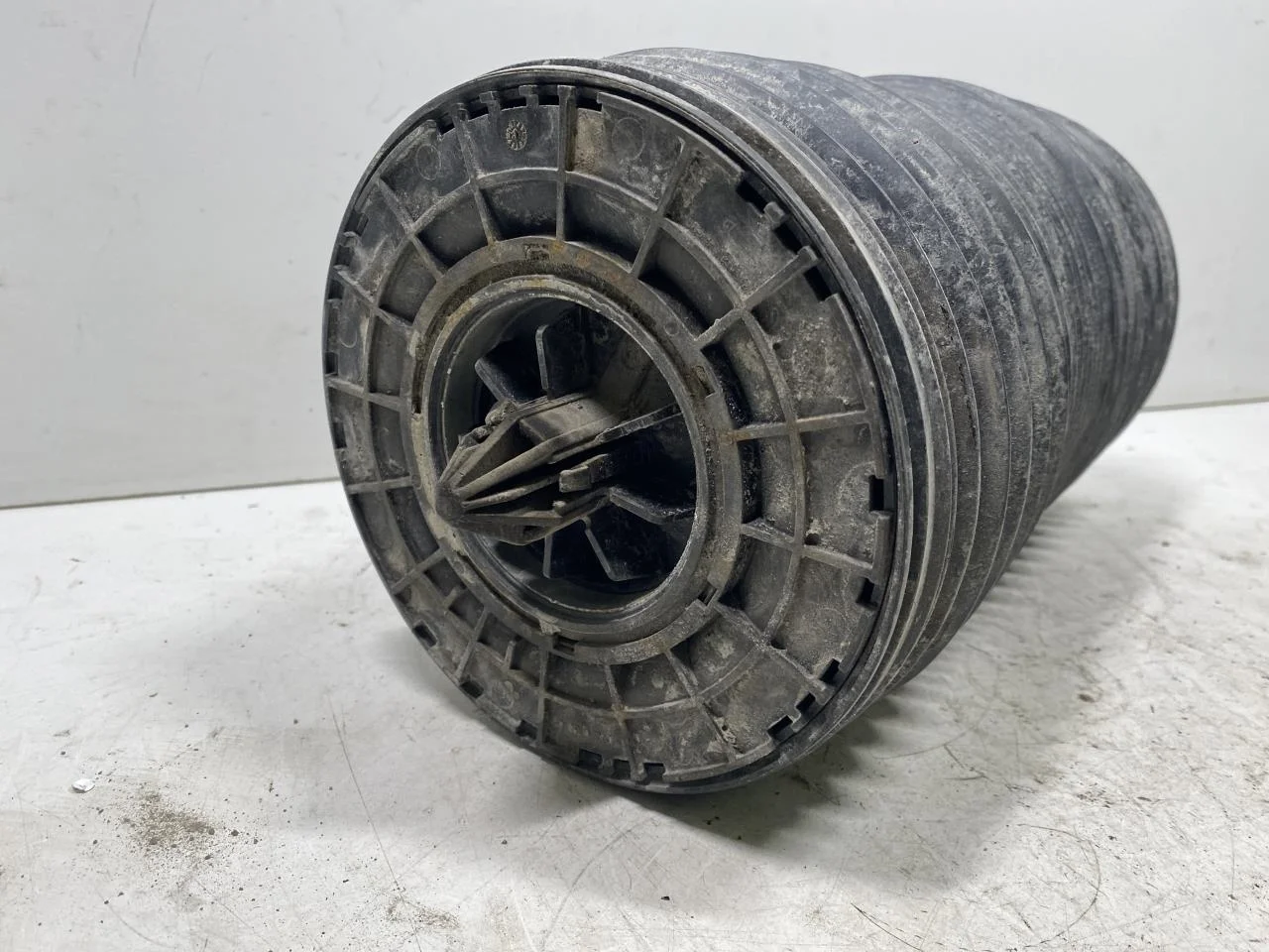 Mercedes V W447//W640/W448 2014- Air spring bellows / air cushion, level control view 4