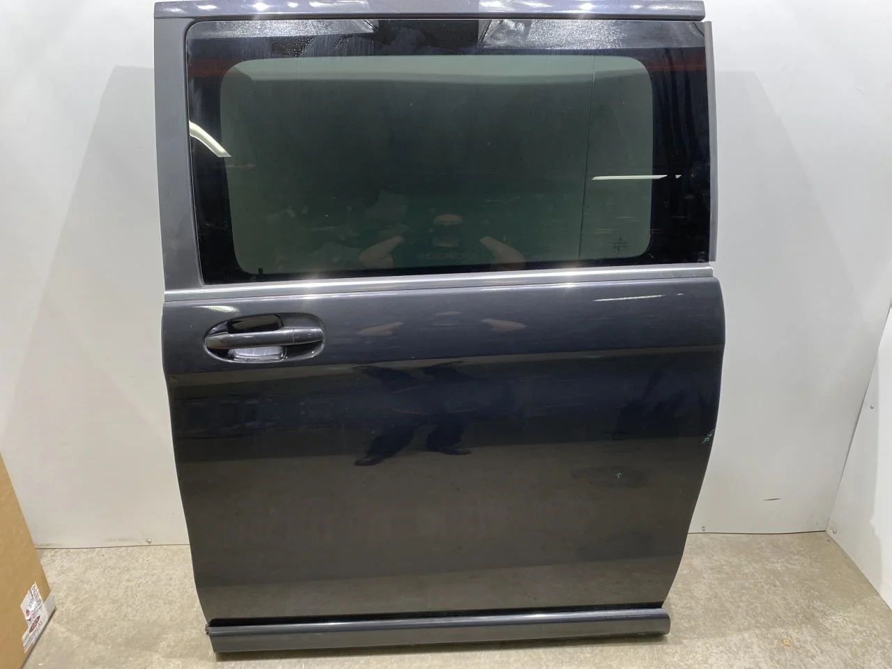 Mercedes V W447//W640/W448 2014- Left sliding door