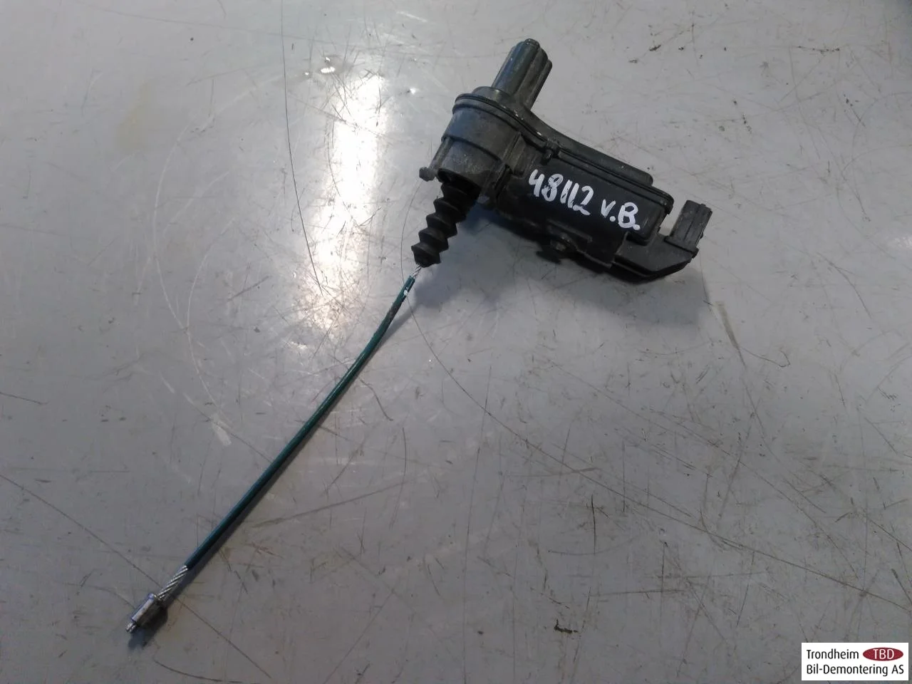 Volkswagen ID.5 2022- Parking brake motor unit view 2