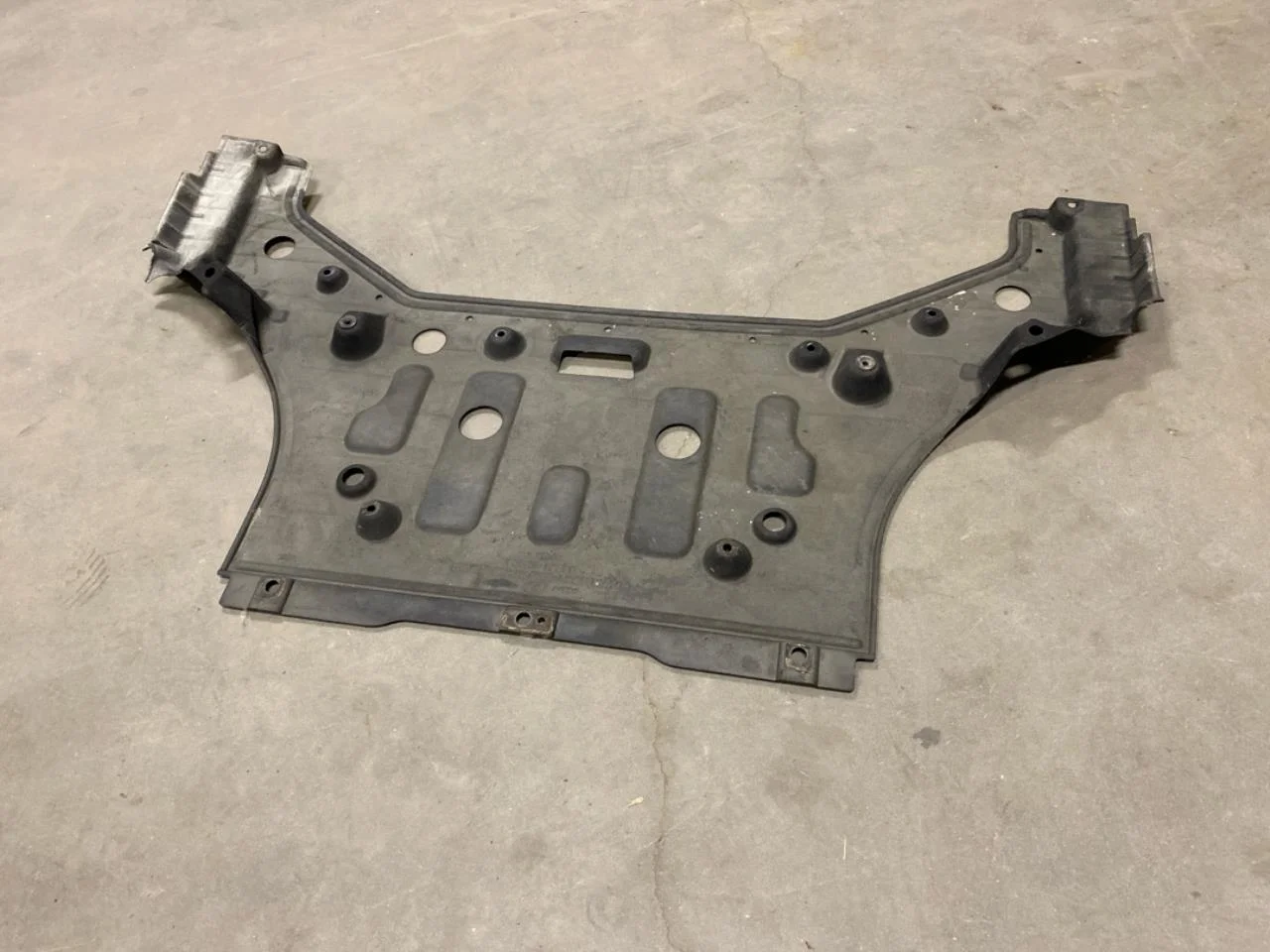Hyundai IONIQ 5 NE 2022- Scut inferior (motor/cutie de viteze/podea)