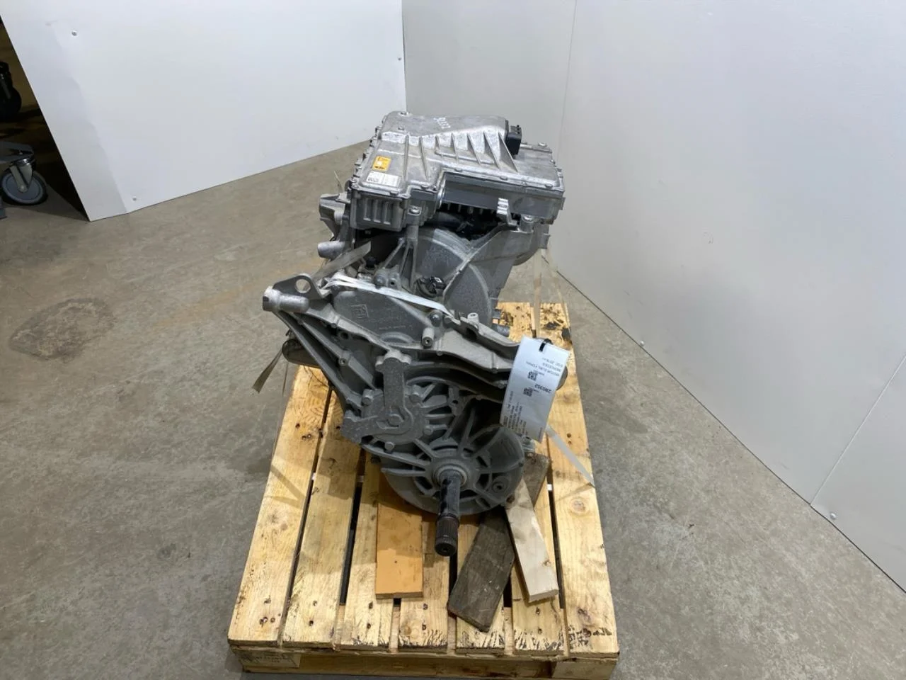 Mercedes EQC 2020- Elektromos motor, első