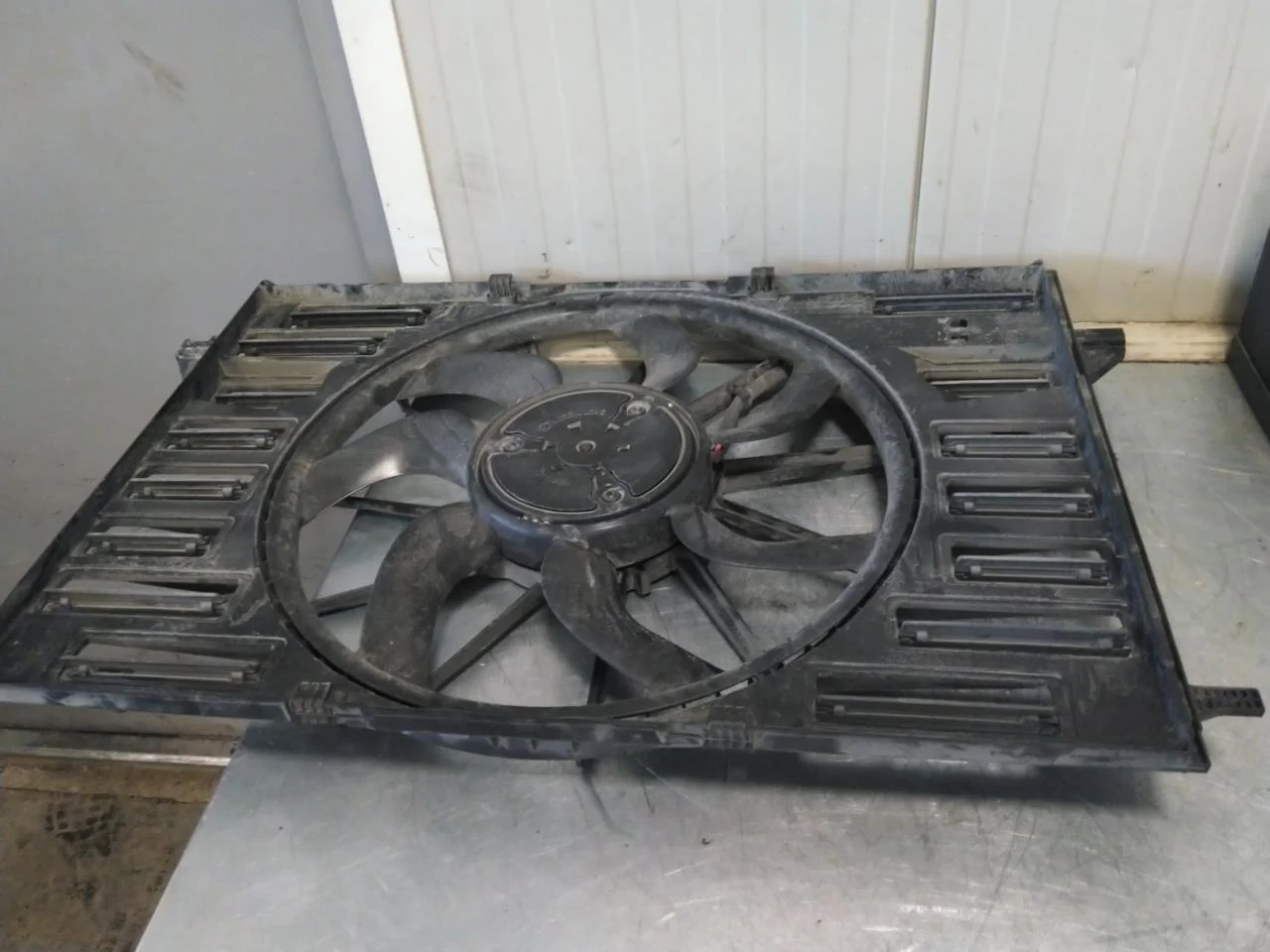 Audi E-TRON, S GE 2019- Electric cooling fan view 2