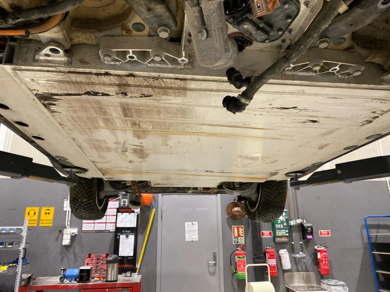 BMW X1/IX1 U11 2023- Nagyfeszültségű akkumulátor