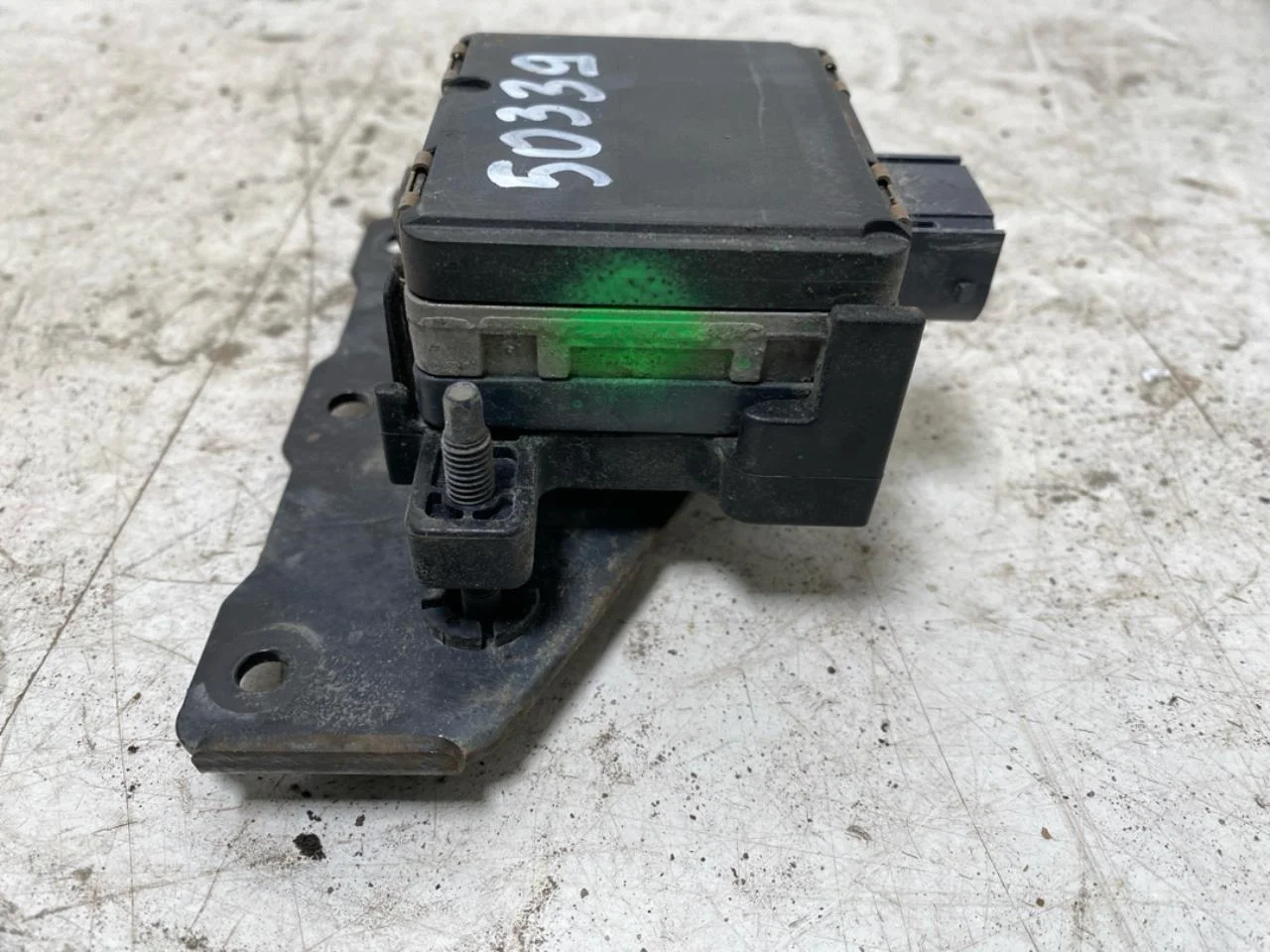Hyundai KONA / ELECTRIC 2018-23 Adaptive cruise control sensor view 3