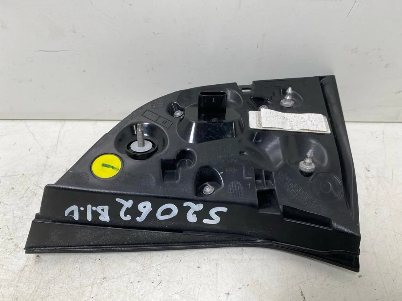 Tesla MODEL Y 2021- Rear light, left, on tailgate (inner) view 2