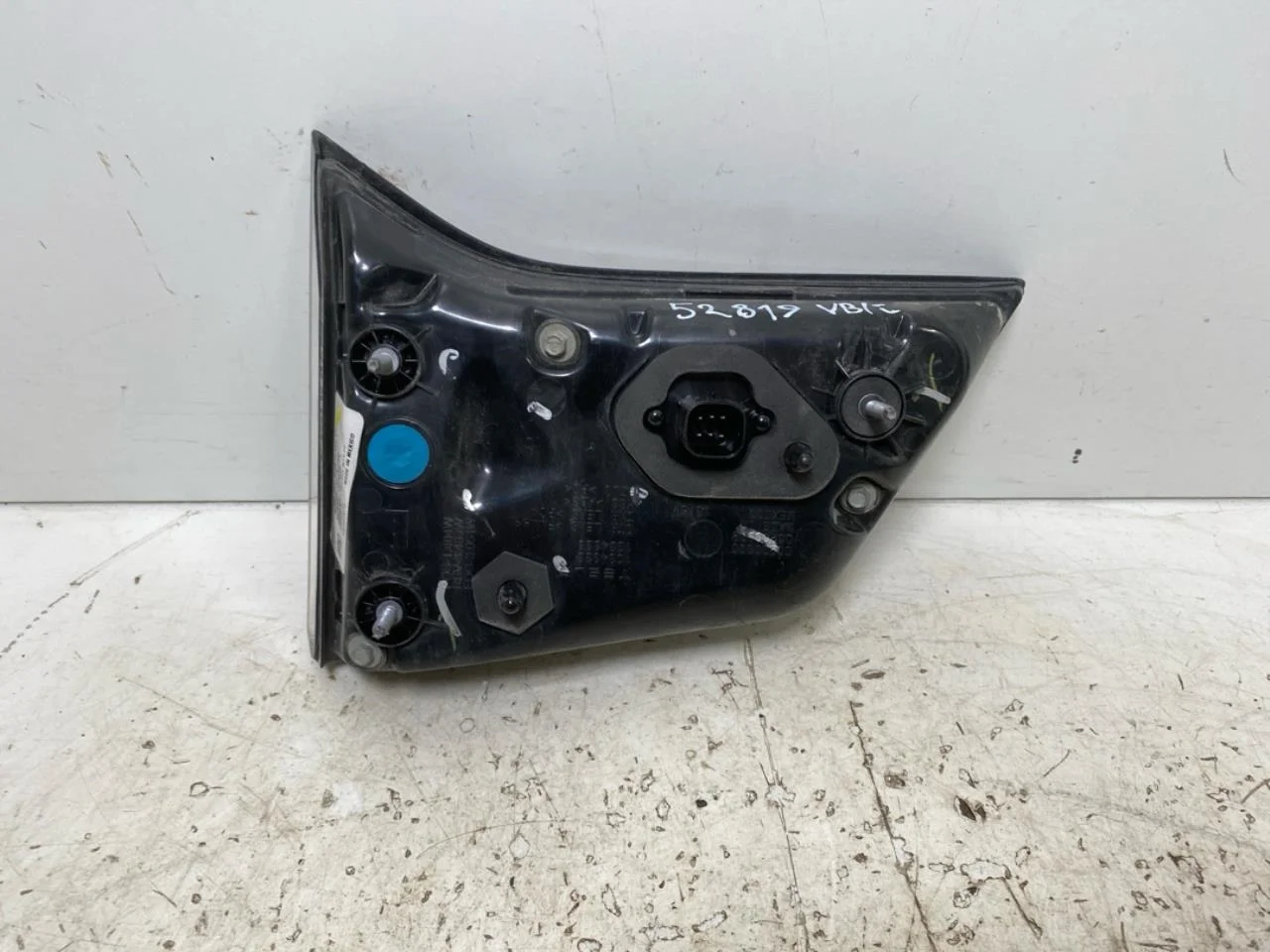 Tesla MODEL X 2016- Rear light, left, on tailgate (inner) view 2