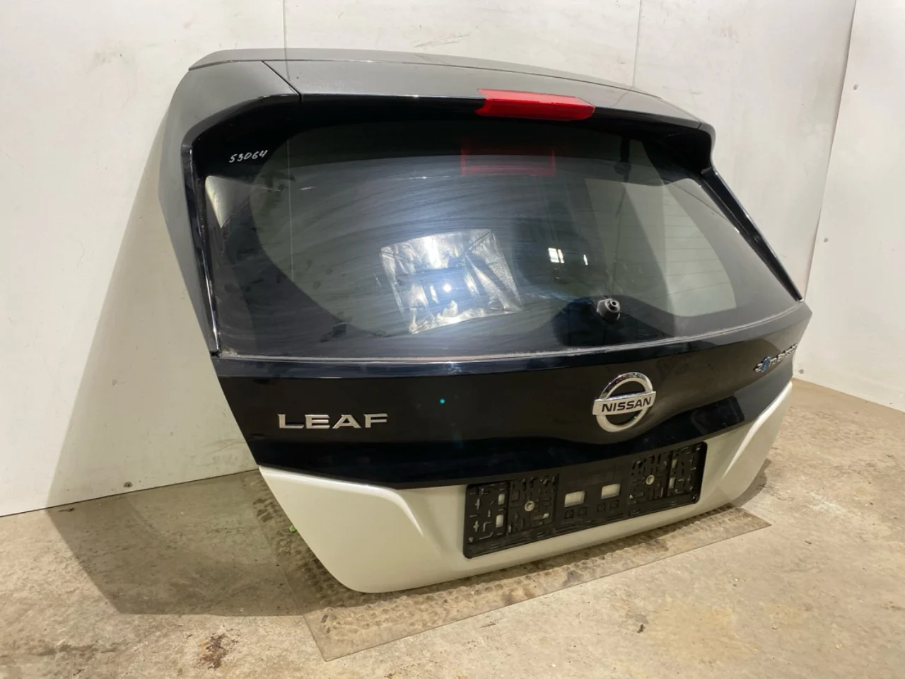 Nissan LEAF 2017-24 Csomagtérajtó, kombi vedere 2