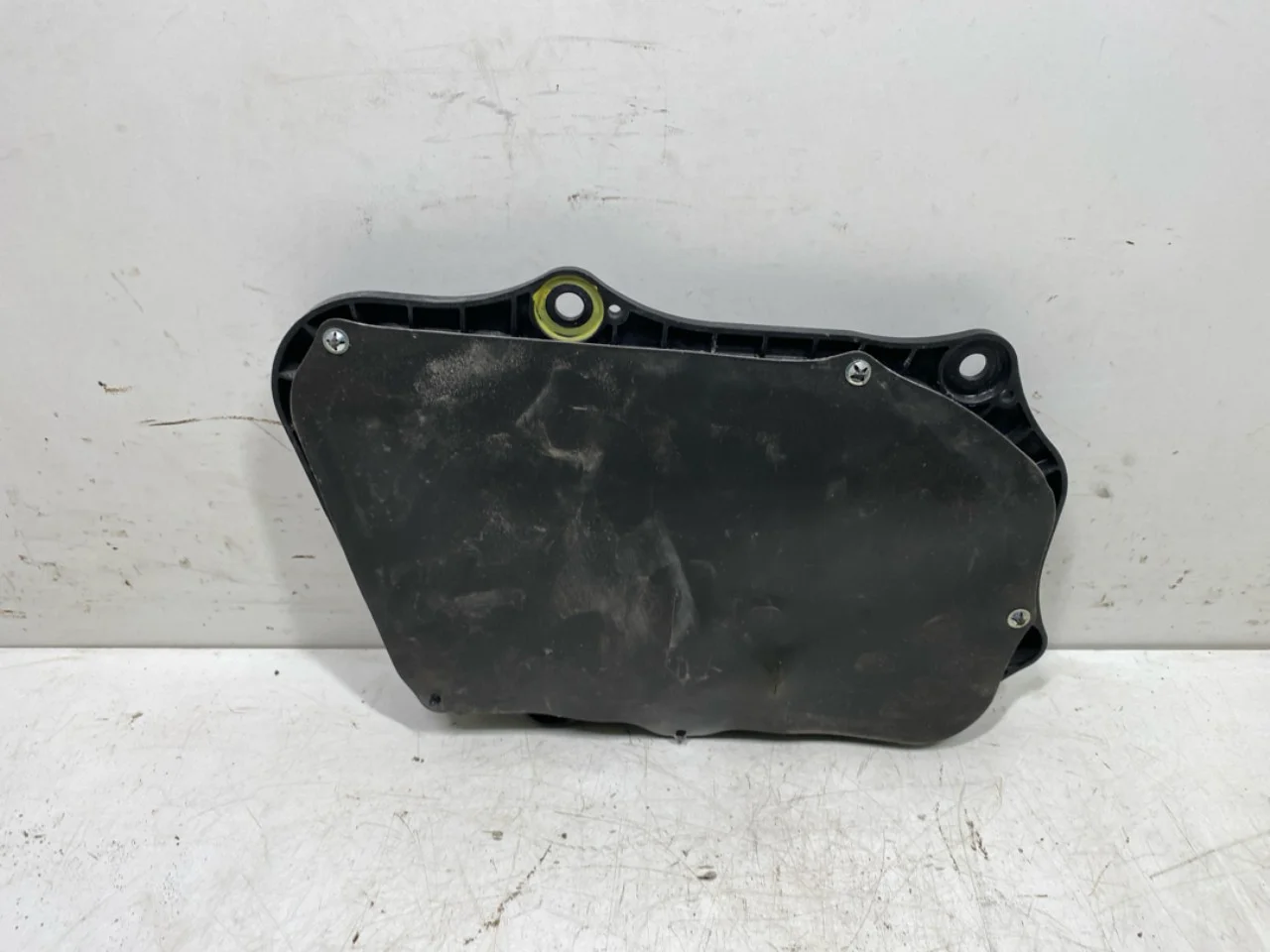 Tesla MODEL S 2013- Left exterior door handle view 4