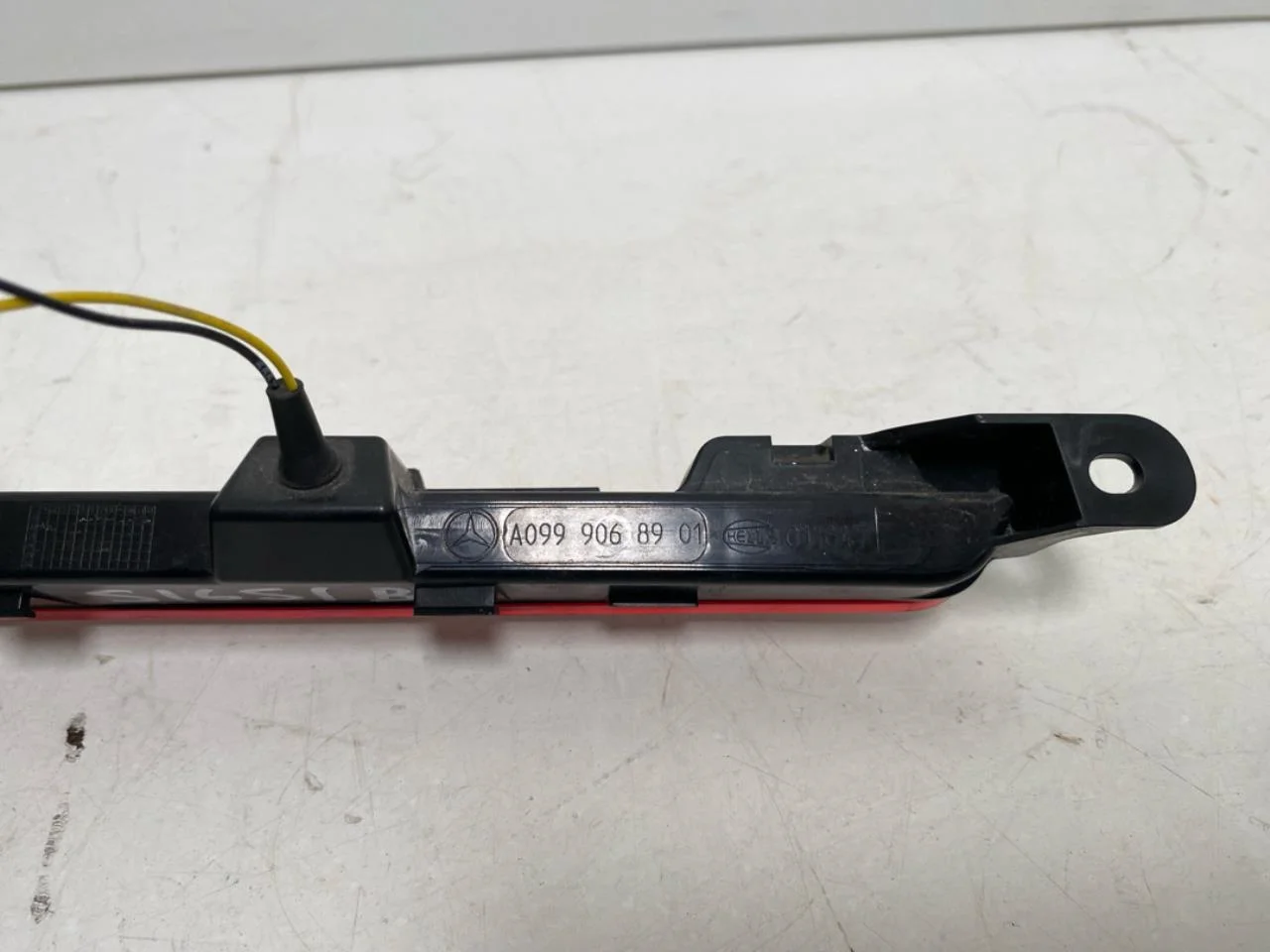 Mercedes EQB X243 2022- Rear window brake light view 3