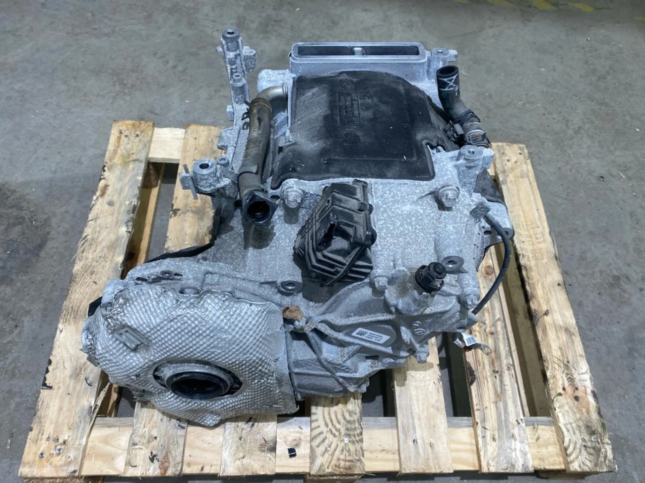 BMW I3 I01 2013-22 Elektromos motor, hátsó vedere 4