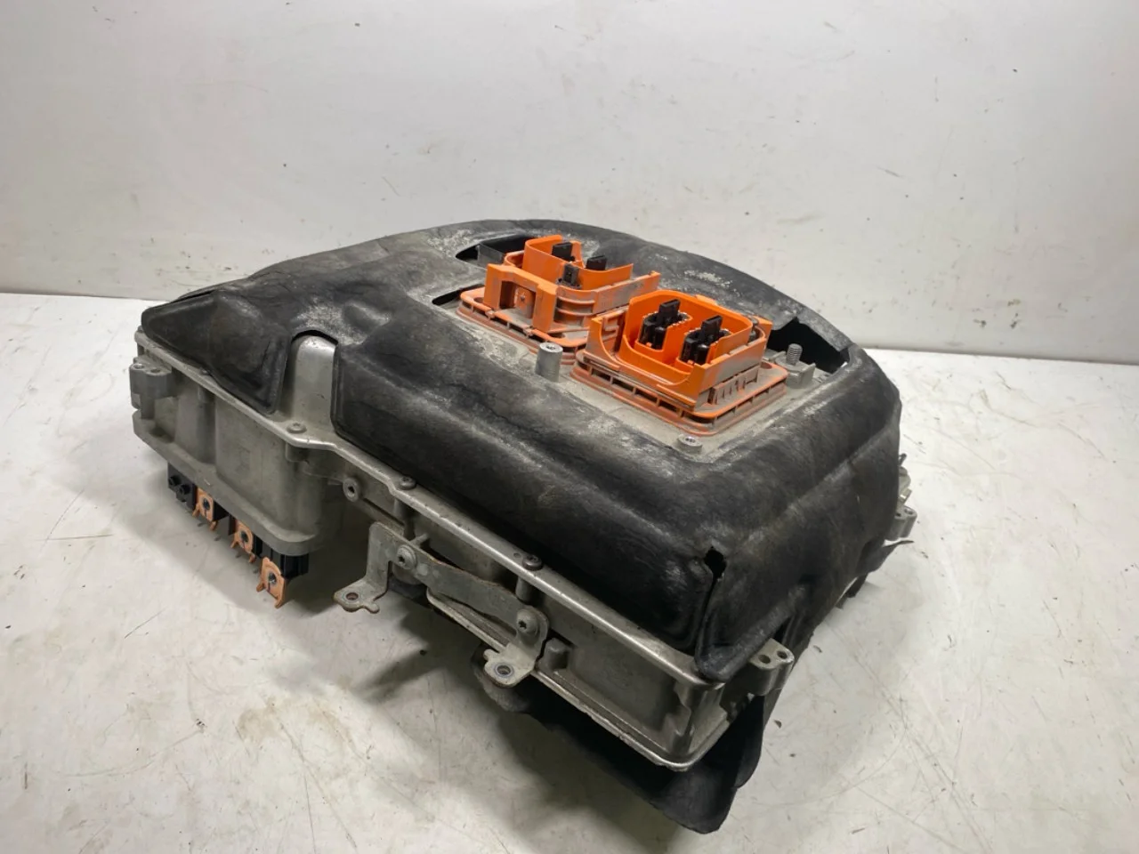 BMW I3 I01 2013-22 Inverter, 12-220V nézet 2
