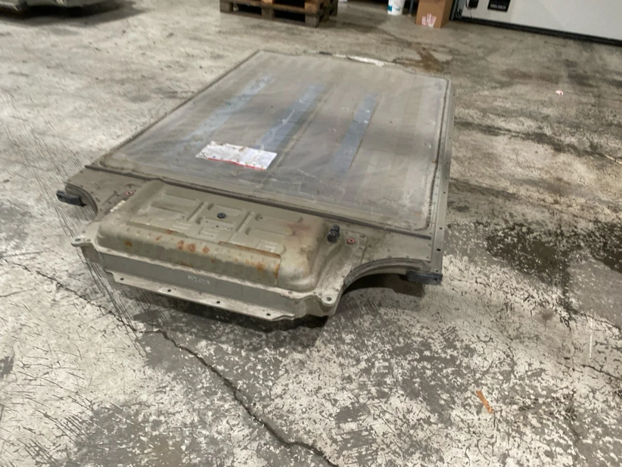 Tesla MODEL S 2013- High-voltage battery view 4