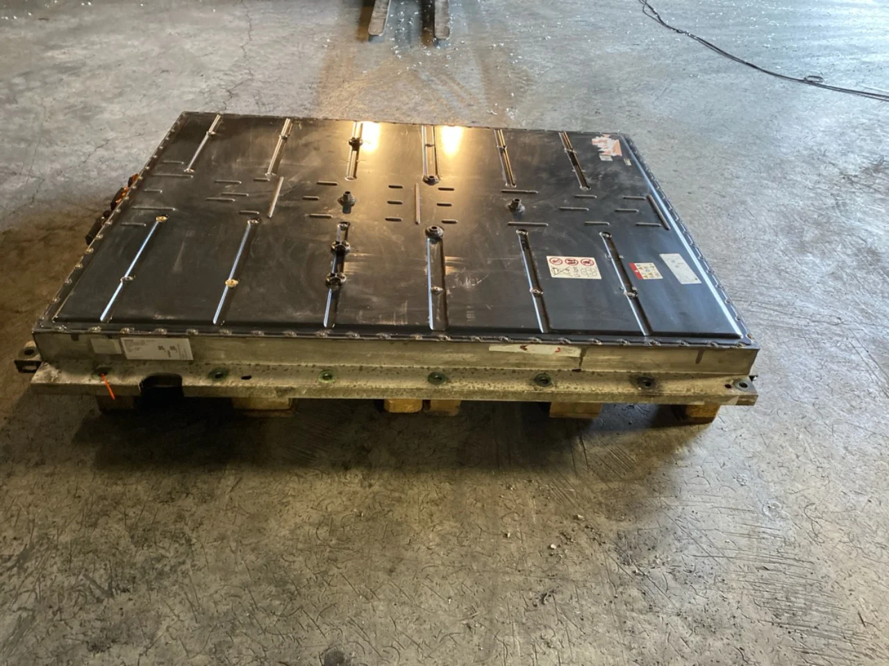 Skoda ENYAQ IV 2021- High-voltage battery view 4