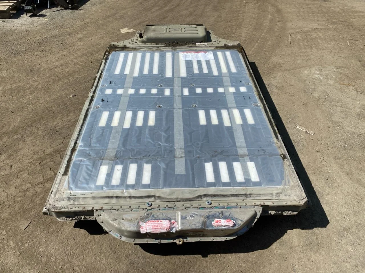 Tesla MODEL S 2013- High-voltage battery view 4