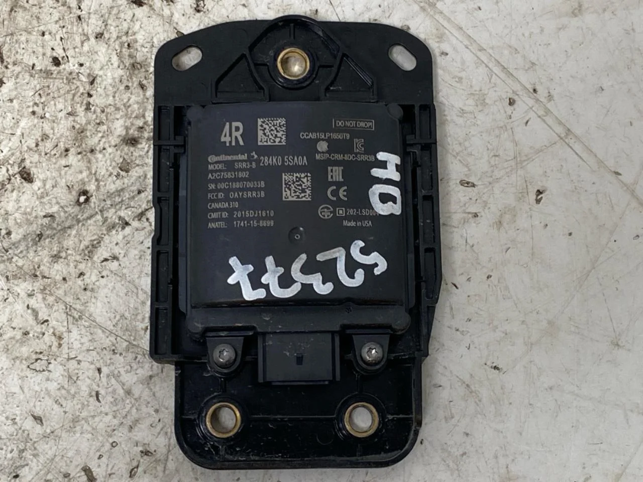 Nissan LEAF 2017-24 Active collision protection sensor