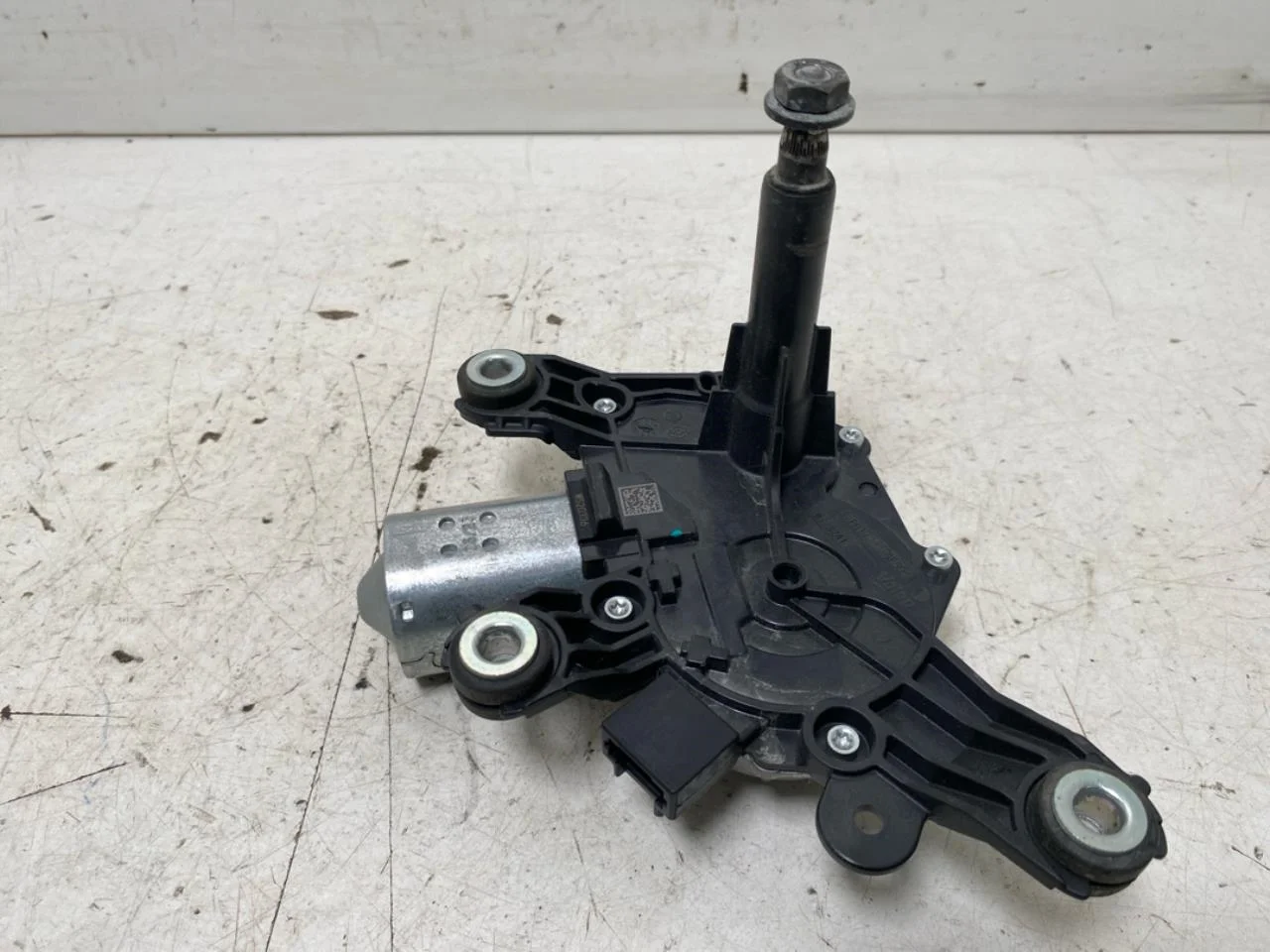 Tailgate wiper motor