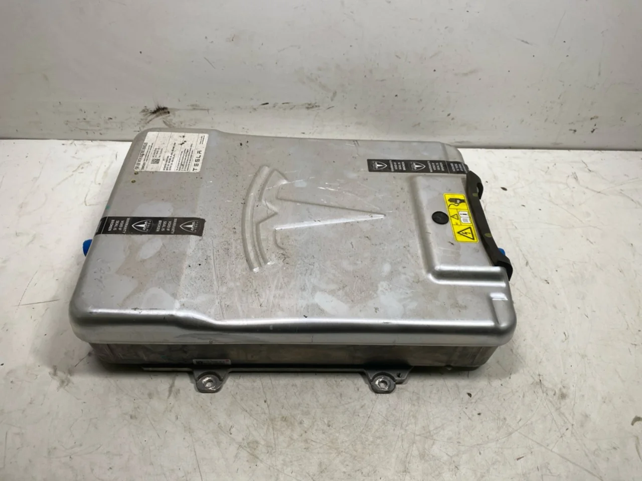 Tesla MODEL S 2013- Încărcător baterie