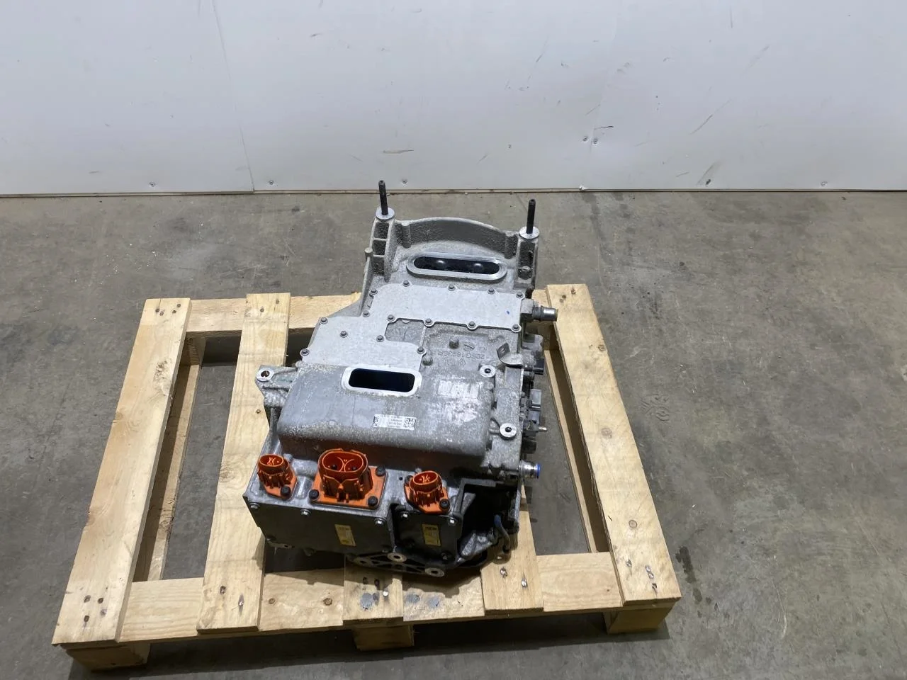 Renault ZOE/E- TECH 2013--> Invertor, 12-220V