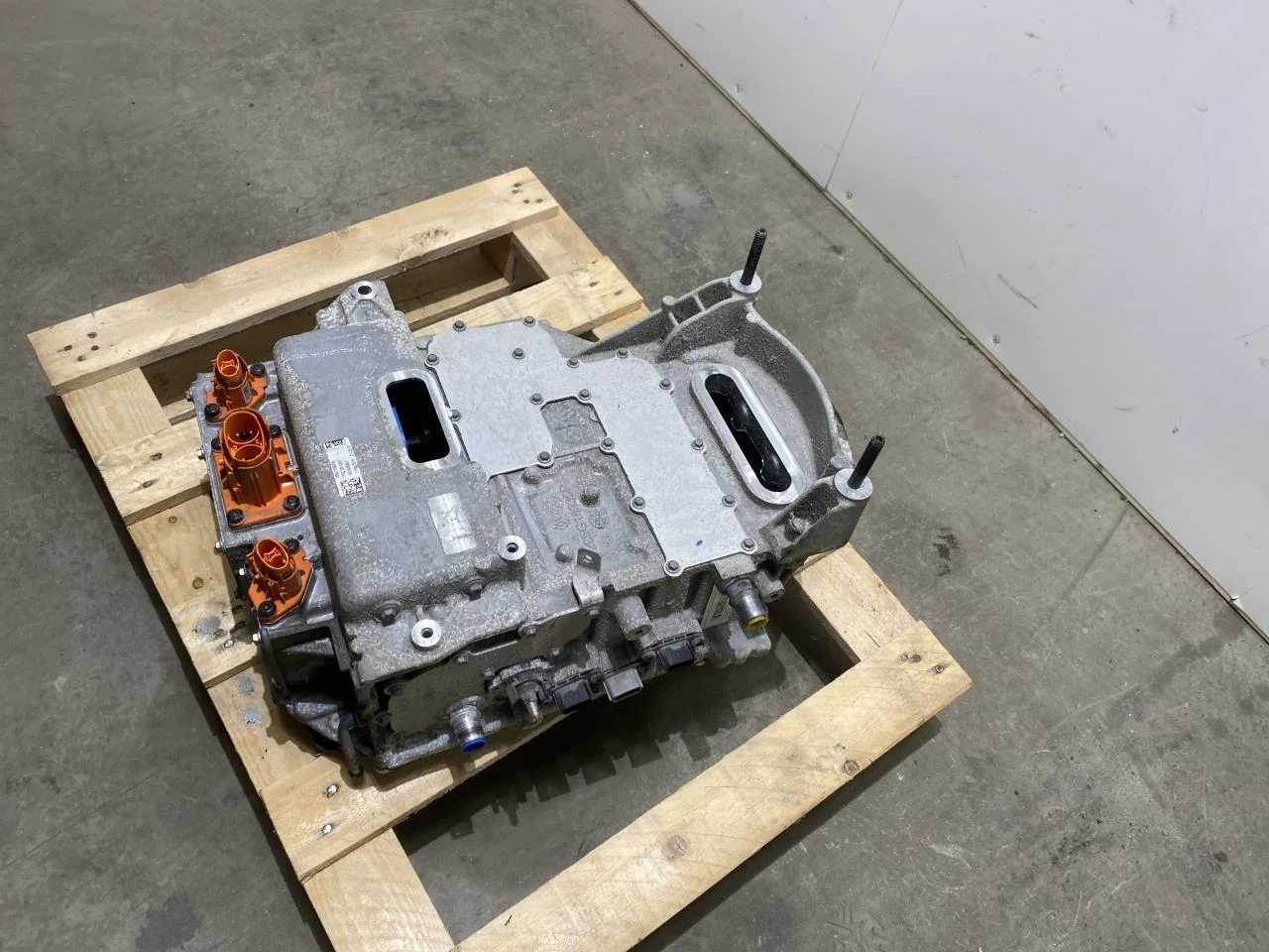 Renault ZOE/E- TECH 2013--> Invertor, 12-220V vedere 4