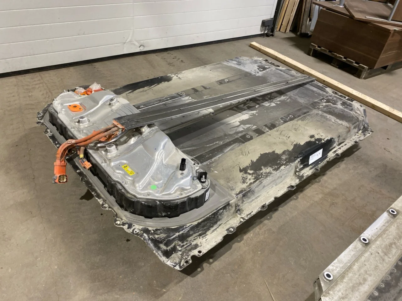 Tesla MODEL 3 2017--> High-voltage battery view 4